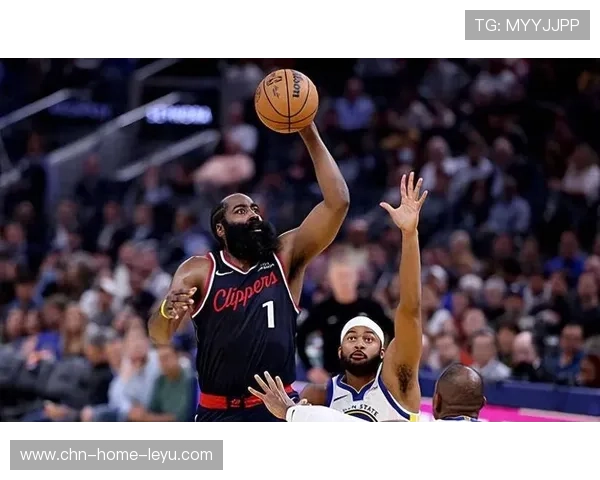 快船杀手锏战术在下半场频繁出现